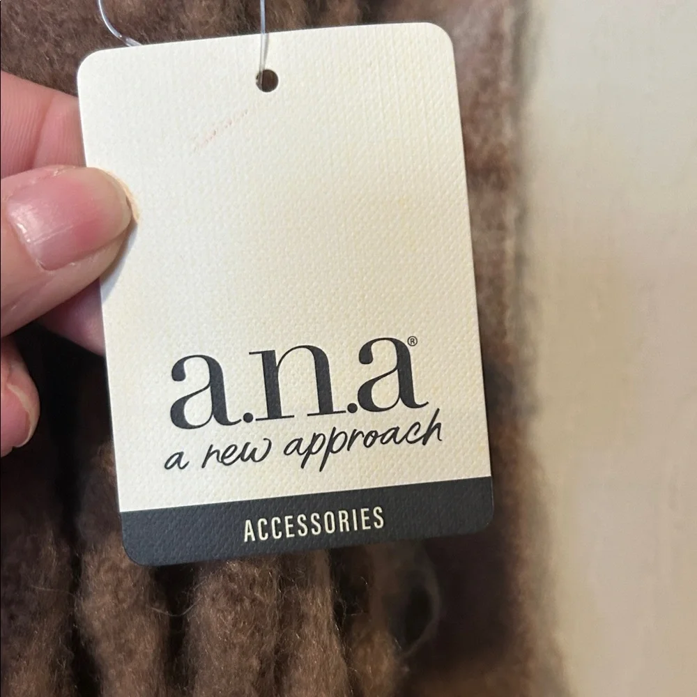 a.n.a. Plaid Scarf Tan